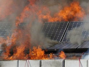 incendio-impianto-fotovoltaico